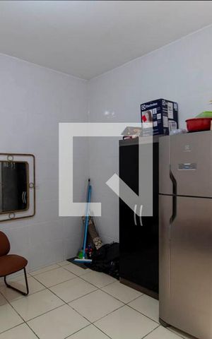 Casa à venda com 160m², 2 quartos e 3 vagas Casa à venda com 160m², 2 quartos e 3 vagasCozinha