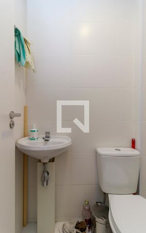 Apartamento para alugar com 155m², 3 quartos e 3 vagas Apartamento para alugar com 155m², 3 quartos e 3 vagasÁrea de Serviço - Banheiro
