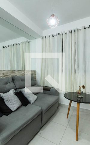 Apartamento à venda com 26m², 1 quarto e sem vaga Apartamento à venda com 26m², 1 quarto e sem vagaSala