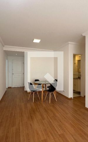 Apartamento à venda com 63m², 2 quartos e 1 vaga Apartamento à venda com 63m², 2 quartos e 1 vagaSala