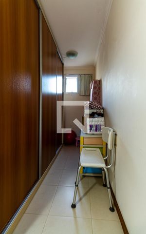 Apartamento para alugar com 80m², 2 quartos e sem vaga Apartamento para alugar com 80m², 2 quartos e sem vagaCorredor