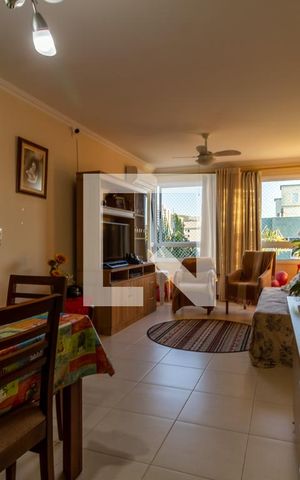 Apartamento para alugar com 80m², 2 quartos e sem vaga Apartamento para alugar com 80m², 2 quartos e sem vagaSala