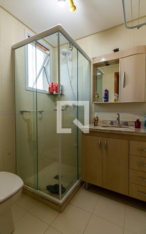 Apartamento para alugar com 80m², 2 quartos e sem vaga Apartamento para alugar com 80m², 2 quartos e sem vagaBanheiro
