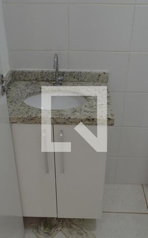 Apartamento à venda com 47m², 2 quartos e 1 vagaBanheiro 