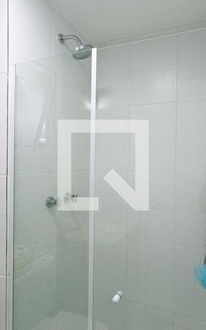 Apartamento para alugar com 73m², 2 quartos e 1 vaga Apartamento para alugar com 73m², 2 quartos e 1 vagaBanheiro Social