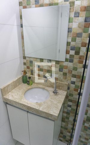 Studio para alugar com 25m², 1 quarto e sem vaga Studio para alugar com 25m², 1 quarto e sem vagaBanheiro