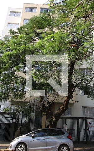 Apartamento à venda com 58m², 2 quartos e sem vaga Apartamento à venda com 58m², 2 quartos e sem vagaFachada