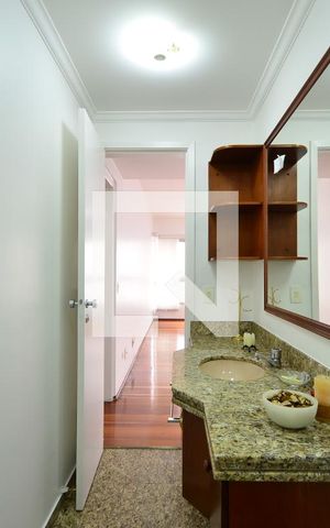 Apartamento à venda com 160m², 4 quartos e 2 vagasLavabo