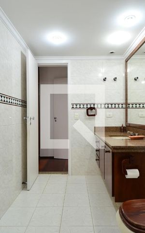 Apartamento à venda com 160m², 4 quartos e 2 vagasBanheiro da Suíte