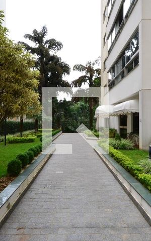 Apartamento à venda com 160m², 4 quartos e 2 vagasÁrea externa