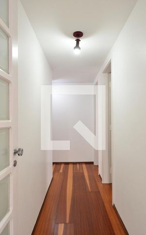 Apartamento à venda com 160m², 4 quartos e 2 vagasCorredor