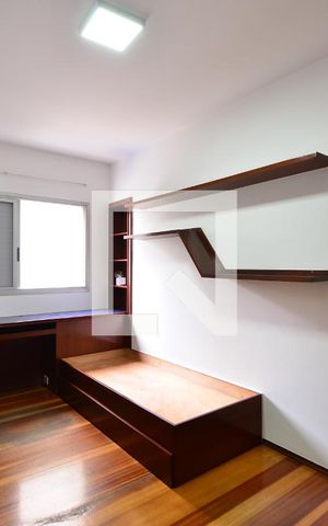 Apartamento à venda com 160m², 4 quartos e 2 vagasQuarto 1
