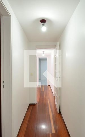 Apartamento à venda com 160m², 4 quartos e 2 vagasCorredor