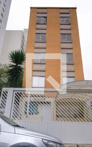 Apartamento para alugar com 72m², 3 quartos e 1 vagaFachada