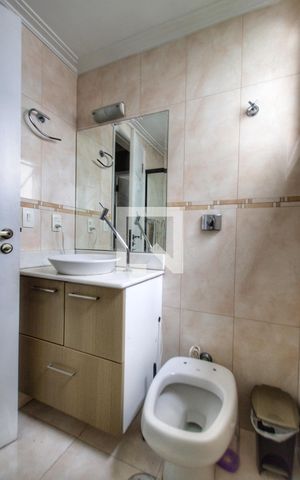 Apartamento para alugar com 72m², 3 quartos e 1 vagaBanheiro
