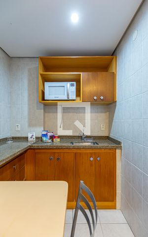 Apartamento à venda com 43m², 1 quarto e 1 vaga Apartamento à venda com 43m², 1 quarto e 1 vagaSala e Cozinha