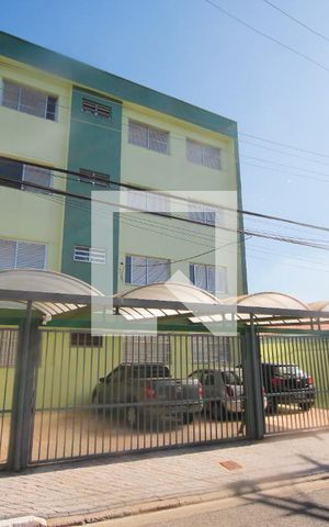 Apartamento para alugar com 45m², 1 quarto e 1 vagaFachada