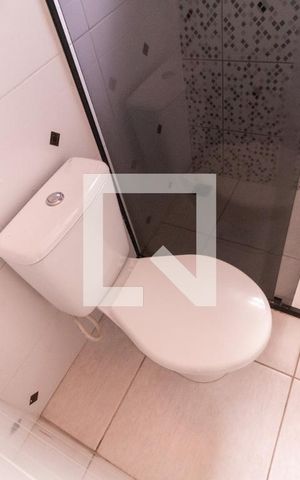 Casa à venda com 300m², 5 quartos e 5 vagas Casa à venda com 300m², 5 quartos e 5 vagasbanheiro
