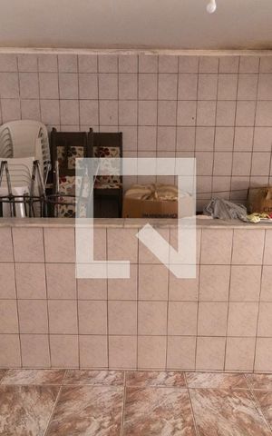 Casa à venda com 300m², 5 quartos e 5 vagas Casa à venda com 300m², 5 quartos e 5 vagasárea comum