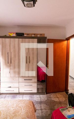 Casa à venda com 300m², 5 quartos e 5 vagas Casa à venda com 300m², 5 quartos e 5 vagasquarto1