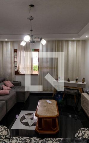 Casa à venda com 300m², 5 quartos e 5 vagas Casa à venda com 300m², 5 quartos e 5 vagassala