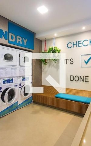 Studio à venda com 26m², 1 quarto e sem vagaÁrea comum - Lavanderia 