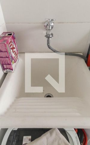 Apartamento para alugar com 34m², 2 quartos e sem vaga Apartamento para alugar com 34m², 2 quartos e sem vagaÁrea de Serviço