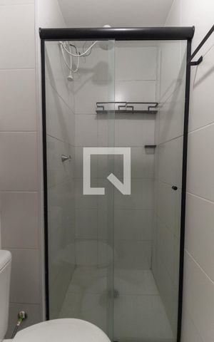Apartamento para alugar com 34m², 2 quartos e sem vaga Apartamento para alugar com 34m², 2 quartos e sem vagaBanheiro