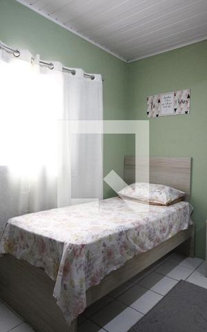 Casa à venda com 91m², 3 quartos e sem vagaQuarto Fundos