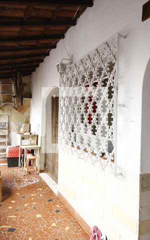 Casa à venda com 91m², 3 quartos e sem vagaVaranda