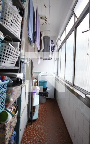 Casa à venda com 91m², 3 quartos e sem vagaÁrea de Serviço