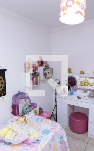Casa à venda com 328m², 5 quartos e 5 vagasQuarto 3