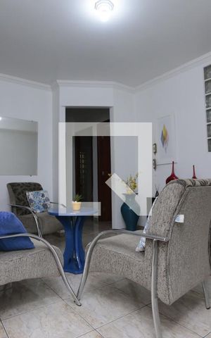 Casa à venda com 328m², 5 quartos e 5 vagasSala 2