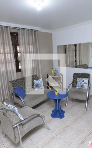 Casa à venda com 328m², 5 quartos e 5 vagasSala 2
