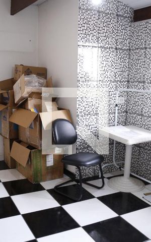 Casa à venda com 330m², 5 quartos e 6 vagasCozinha/Edícula