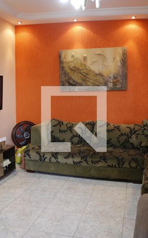 Casa à venda com 330m², 5 quartos e 6 vagasSala 1