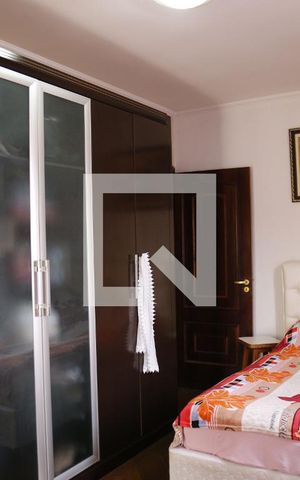 Casa à venda com 330m², 5 quartos e 6 vagasSuíte 2
