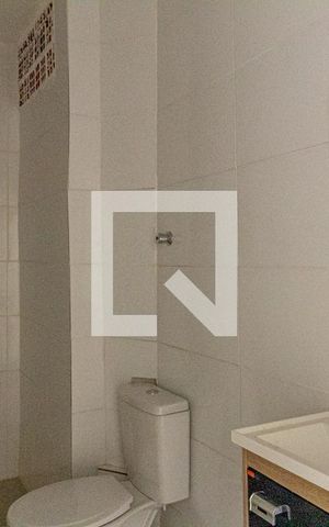 Apartamento para alugar com 59m², 2 quartos e sem vaga Apartamento para alugar com 59m², 2 quartos e sem vagaBanheiro
