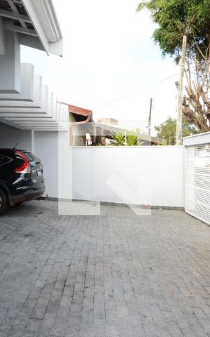 Casa à venda com 300m², 3 quartos e 5 vagasVaga de Garagem