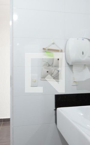 Casa à venda com 300m², 3 quartos e 5 vagasBanheiro Área gourmet 1