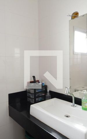 Casa à venda com 300m², 3 quartos e 5 vagasBanheiro Social