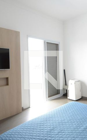 Casa à venda com 300m², 3 quartos e 5 vagasQuarto Suíte
