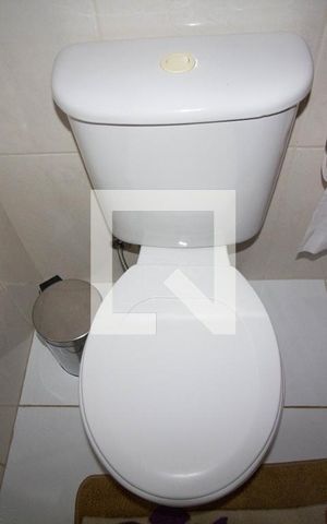 Casa de condomínio à venda com 62m², 2 quartos e 1 vaga Casa de condomínio à venda com 62m², 2 quartos e 1 vagaLavabo