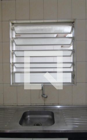 Apartamento para alugar com 47m², 1 quarto e sem vagaPia da cozinha