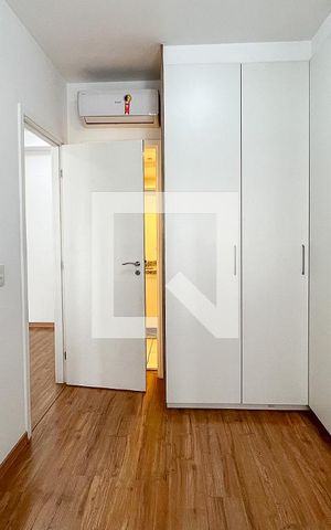 Apartamento à venda com 45m², 1 quarto e 1 vagaQuarto