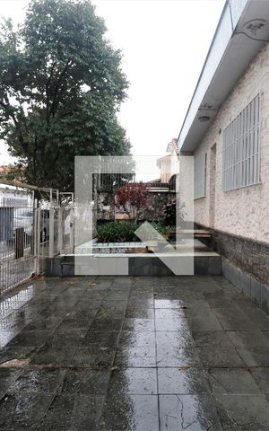 Casa à venda com 180m², 3 quartos e 4 vagasGaragem