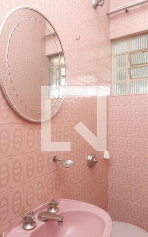 Casa à venda com 180m², 3 quartos e 4 vagasLavabo