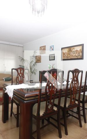 Casa à venda com 180m², 3 quartos e 4 vagasSala de Jantar