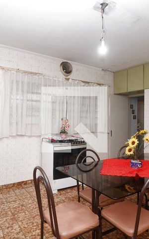 Casa à venda com 180m², 3 quartos e 4 vagasCozinha