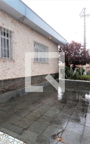 Casa à venda com 180m², 3 quartos e 4 vagasGaragem